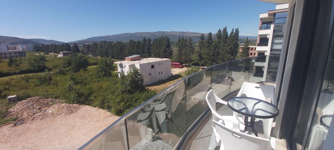 Apartament Mehmeti 乌尔齐尼 外观 照片