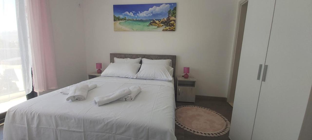Apartament Mehmeti 乌尔齐尼 外观 照片