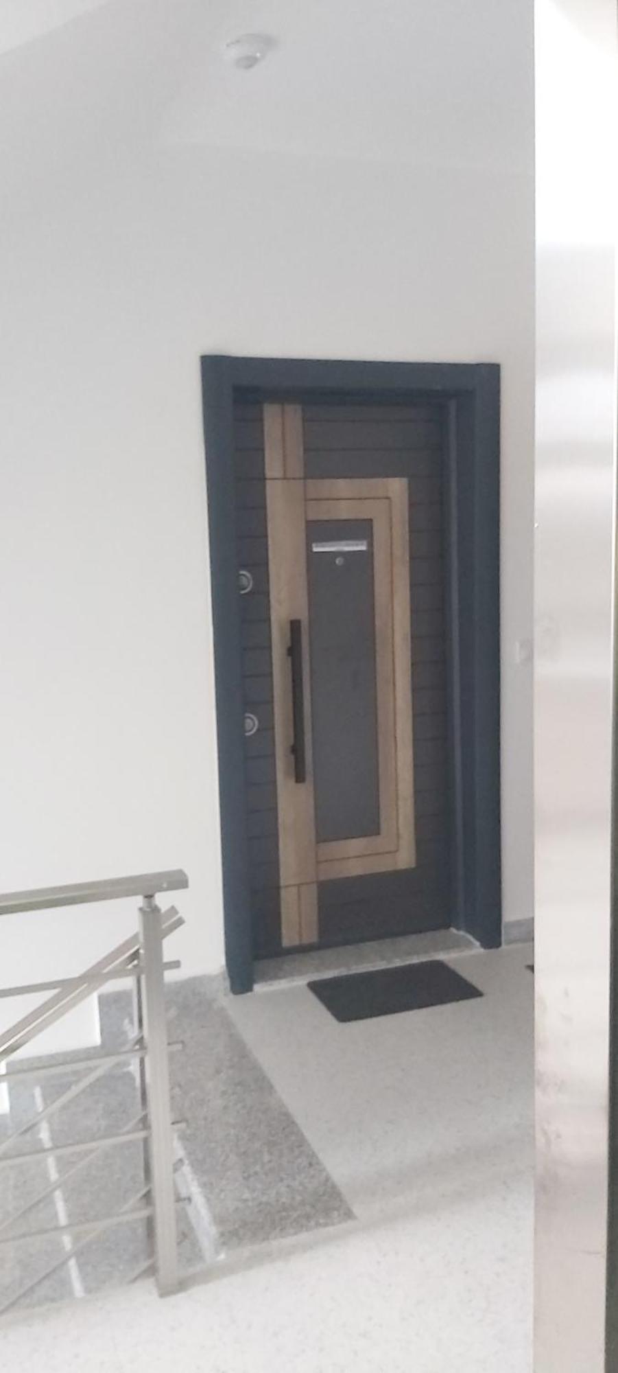 Apartament Mehmeti 乌尔齐尼 外观 照片